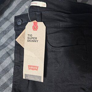 Levi's 710 super skinny black (no longer made)